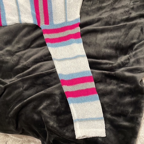 Lightweight sweater - Picture 2 of 5